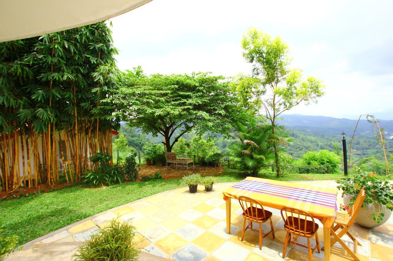 Summit View Bed and Breakfast Kandy Exteriör bild
