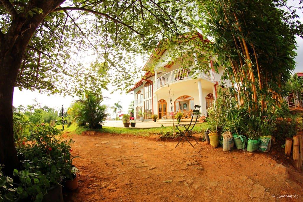 Summit View Bed and Breakfast Kandy Exteriör bild